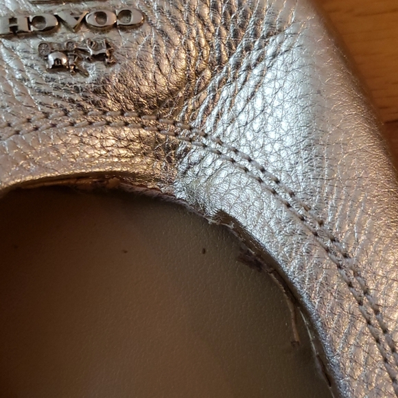 Gold coach ballet flats - Picture 6 of 7